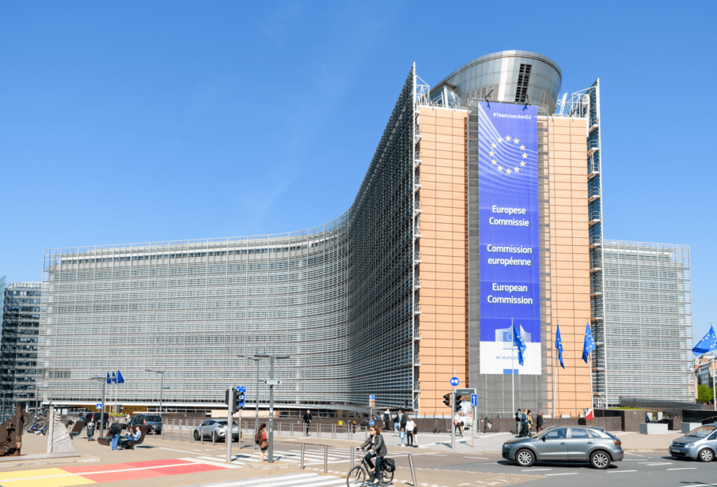 The European Commission: Steering the EU's Course in a Complex Global Landscape - Shaping Europe